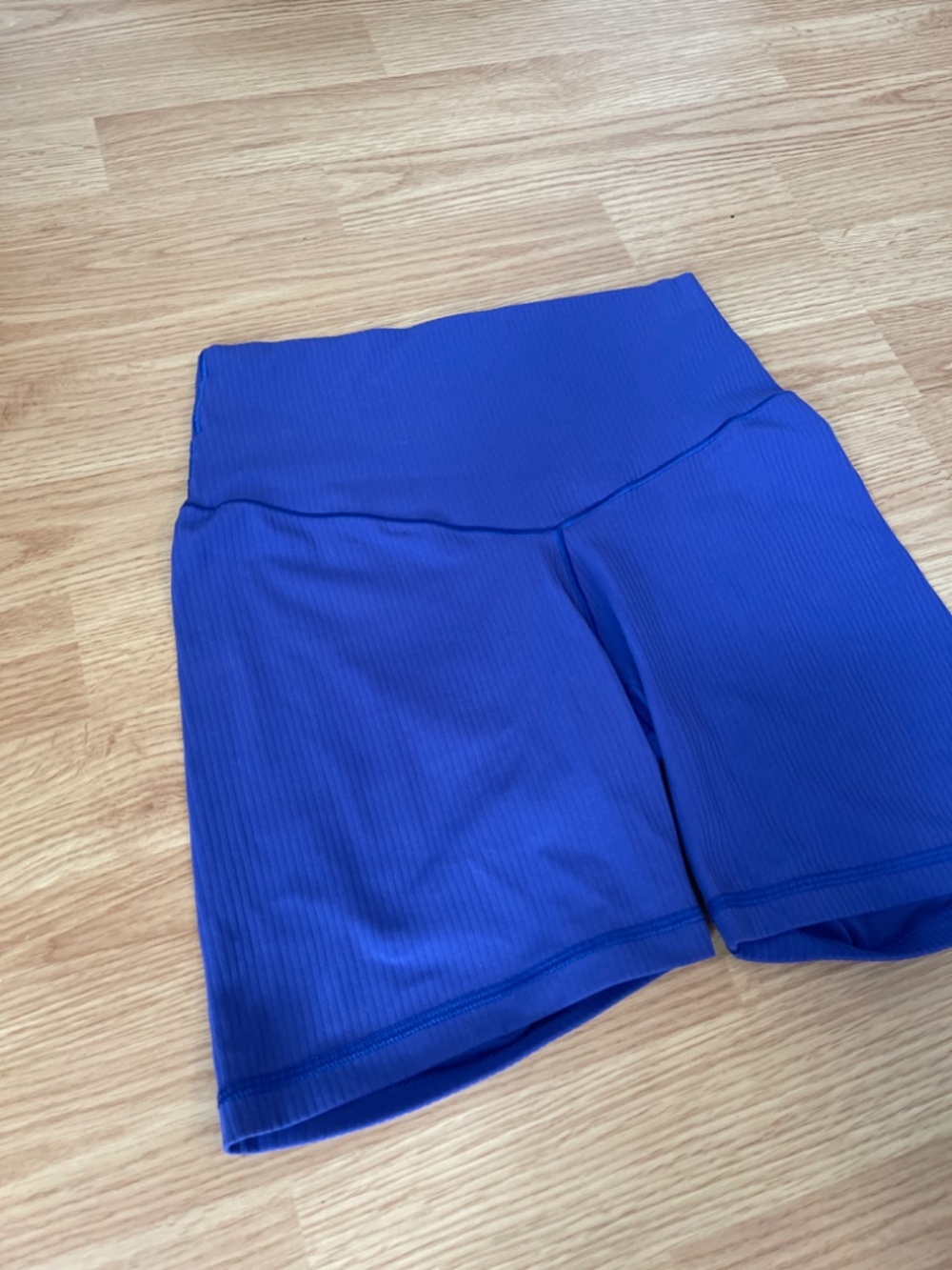 Offline by Aerie Purple Ribbed High Waisted Biker 5” Inseam Shorts Size Medium - Picture 3 of 7